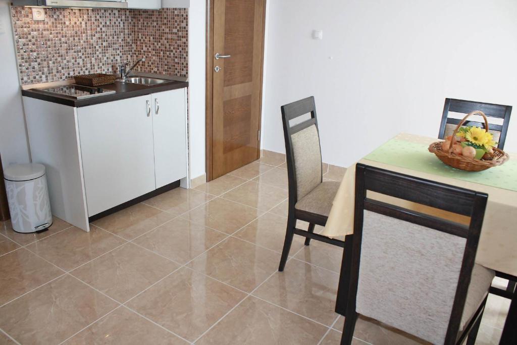 Luxury Apartments Villa Lenka Подстрана Номер фото